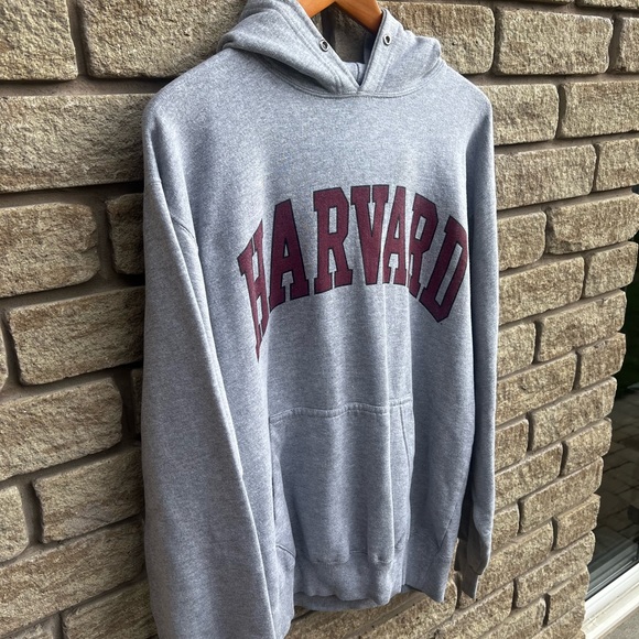 Vintage Harvard hoodie - Picture 2 of 5